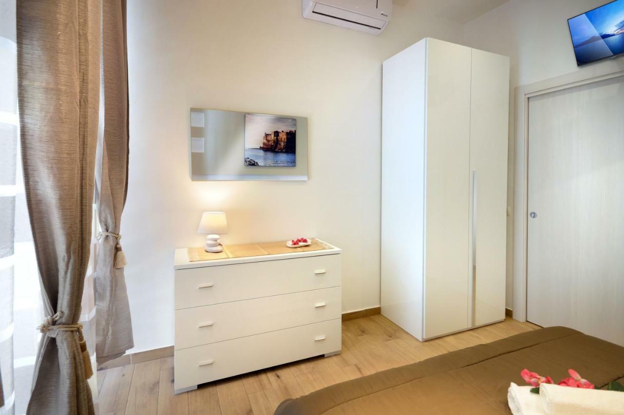 Alexandra Exclusive Apartment ナポリ エクステリア 写真