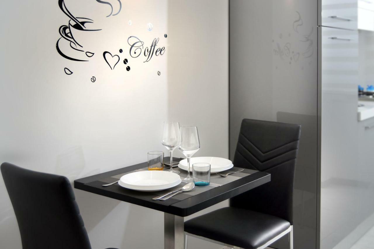 Alexandra Exclusive Apartment ナポリ エクステリア 写真