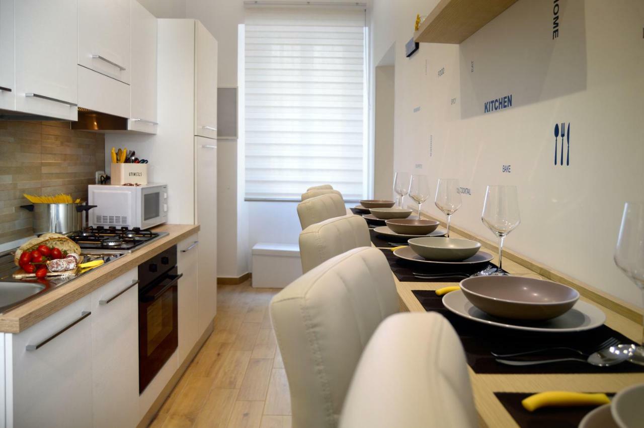 Alexandra Exclusive Apartment ナポリ エクステリア 写真